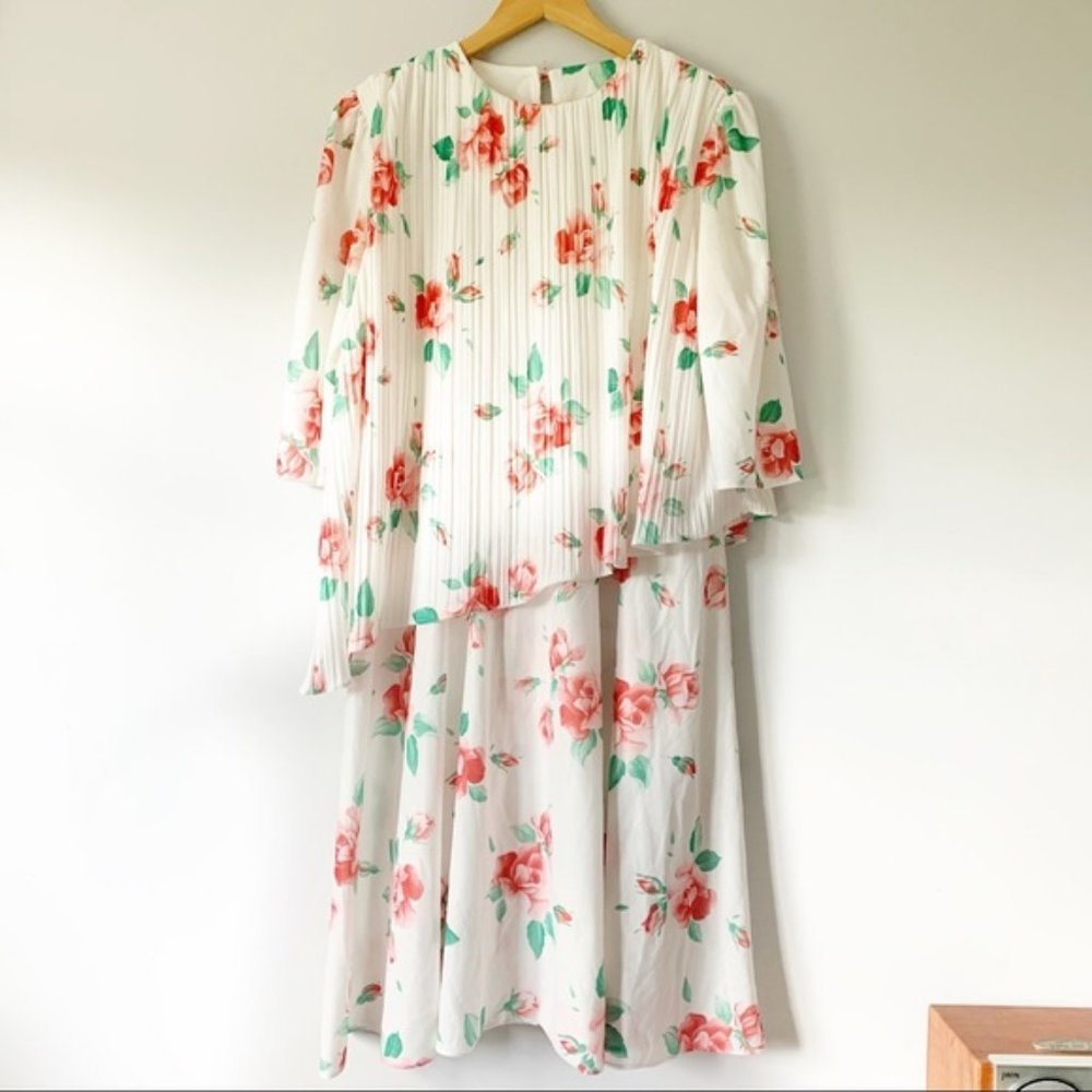 Vintage 70s summer pink floral print flowy dress
